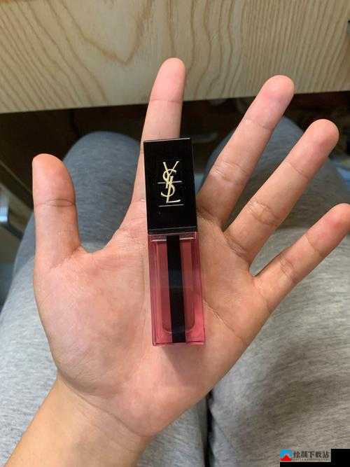 YSL 千人千色 AE86V9-魅力无法阻挡